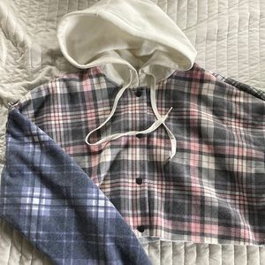 ADIKA Cropped Flannel Sweatshirt
